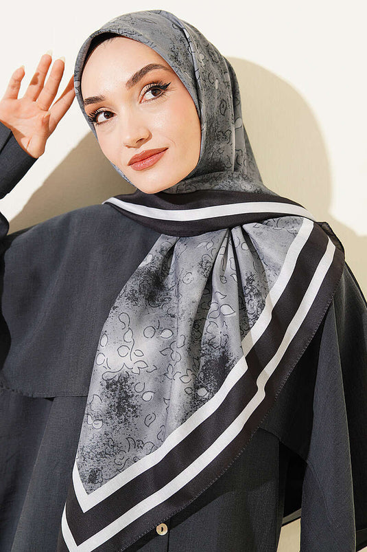 شال ناعم بتفاصيل زهور 120 سم أسود