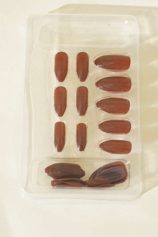 24er-Packung selbstklebende künstliche Fingernägel, braun