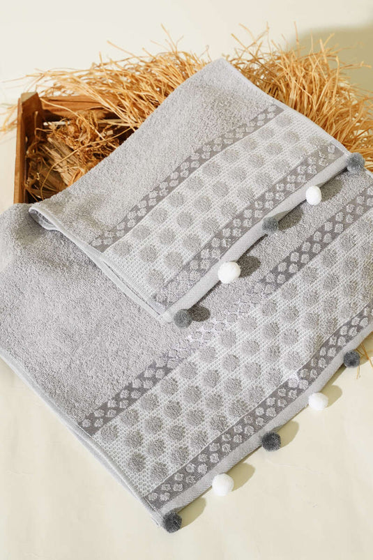 2-Piece Pom-Pom Towel Set Gray
