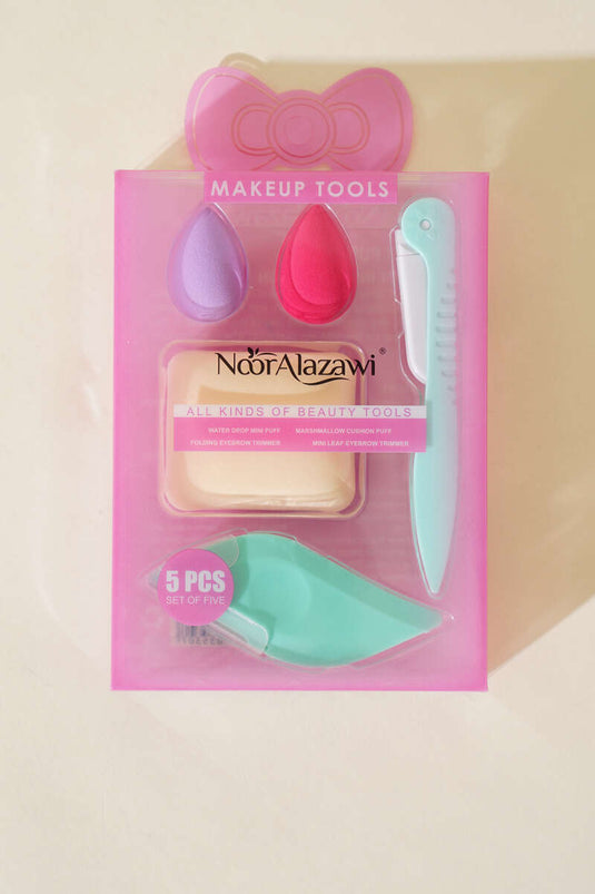 Assortiment de 5 éponges à maquillage + rasoir 1