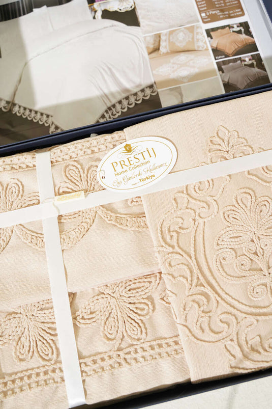 طقم مفروشات مبطن بنمط البرسيم المزدوج مكون من 6 قطع، لون كابتشينو