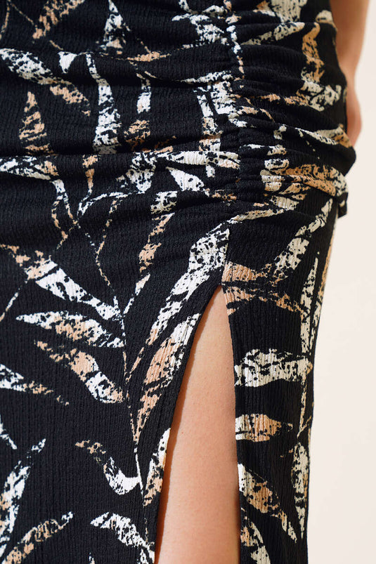 Schlitzrock aus Baumrinde Latte