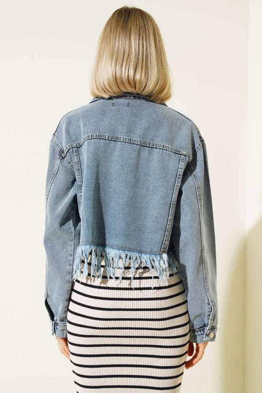 Veste en jean courte à franges bleue