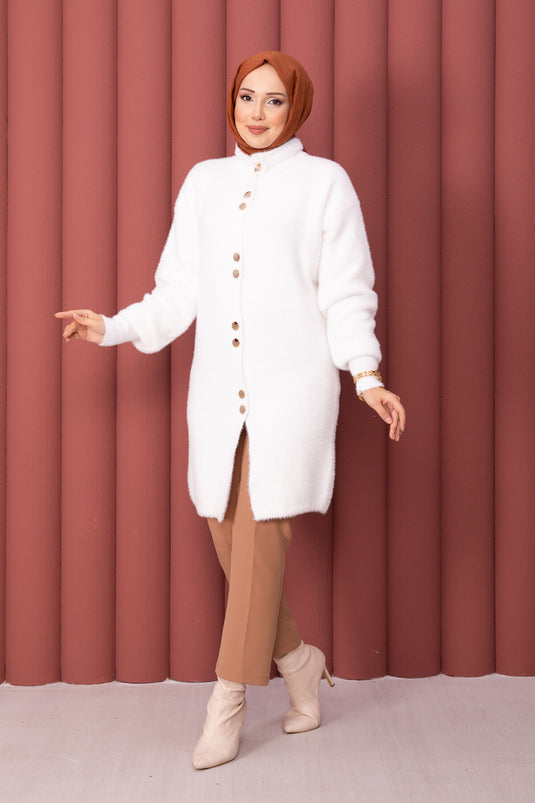 Gilet hijab en angora écru à boutons dorés