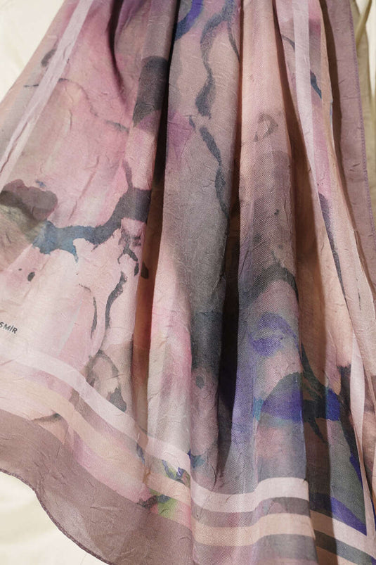 وشاح مخطط من سلسلة العنبر، لون قهوة فاتحة