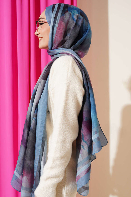 وشاح مخطط متدرج من سلسلة العنبر، أزرق فاتح