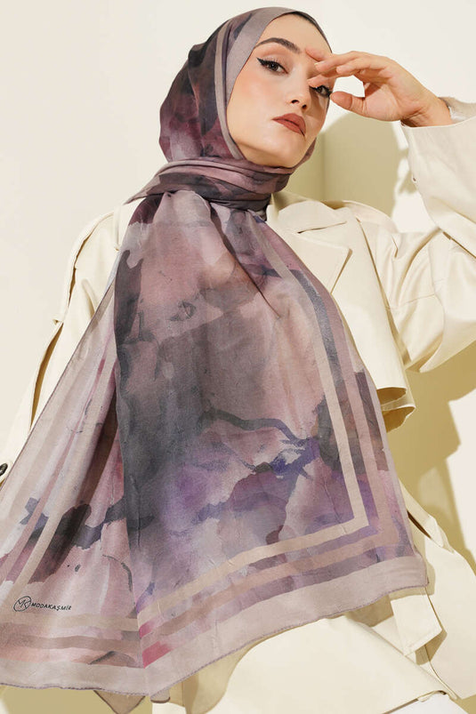 شال شريطي متدرج من سلسلة العنبر بلون فيزون