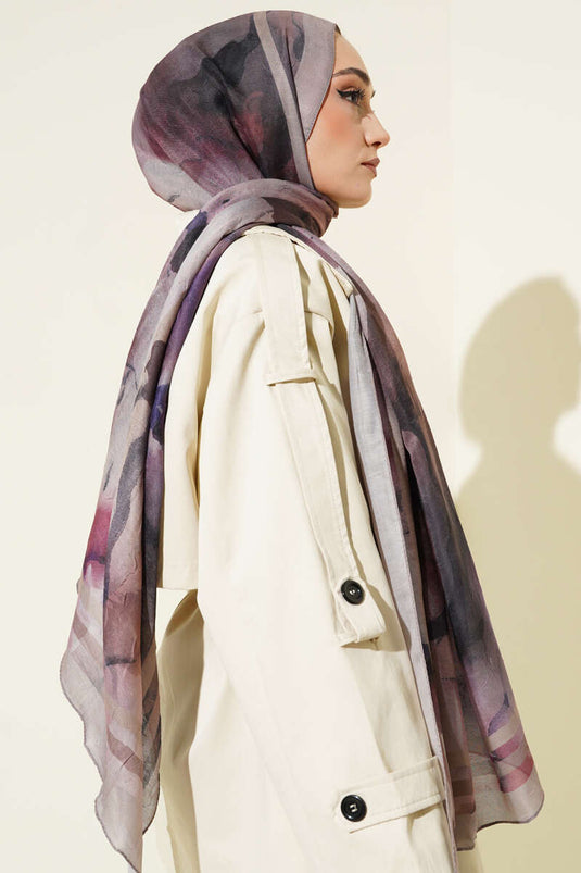 شال شريطي متدرج من سلسلة العنبر بلون فيزون