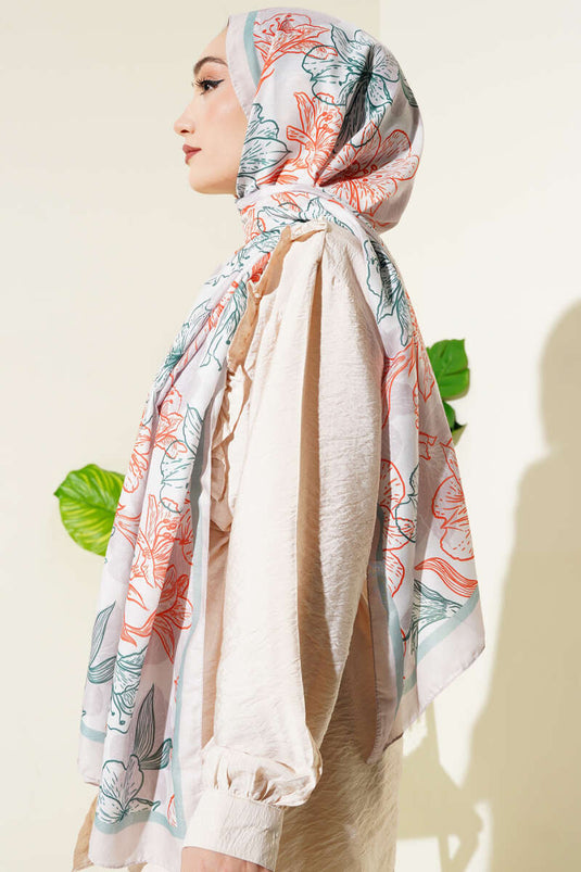 Châle doux beige à motif floral antique