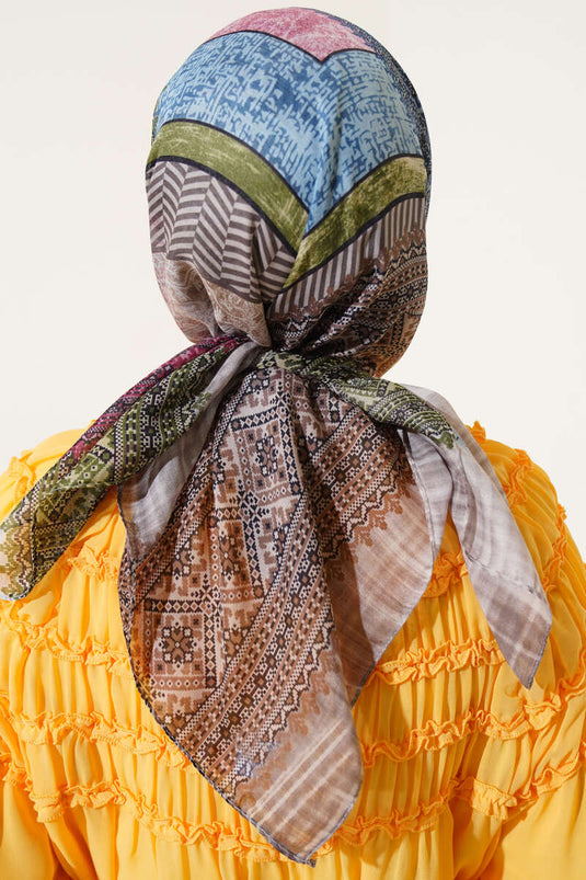 Écharpe à motifs anciens, gris ardoise