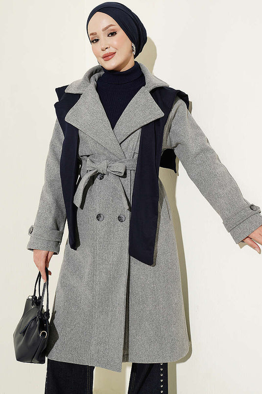 Cappotto Di Lana Grigio Con Bottoni E Spalline
