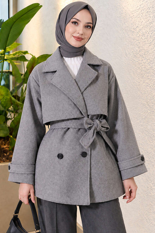 Manteau Court Gris Avec Ceinture À Épaulettes