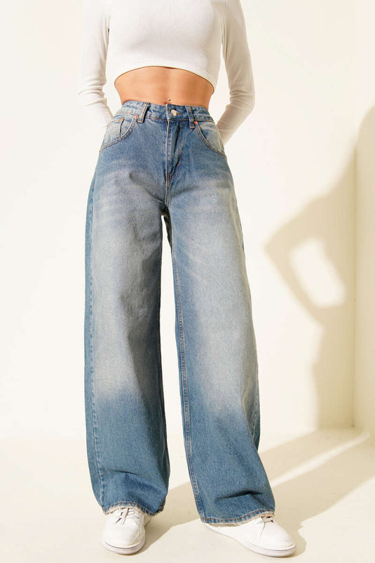 Back Buckled Wide-Leg Loose Denim Trousers Light Blue
