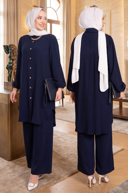 Ensemble modest fashion à boutons sur toute la longueur avec plis au dos, bleu marine
