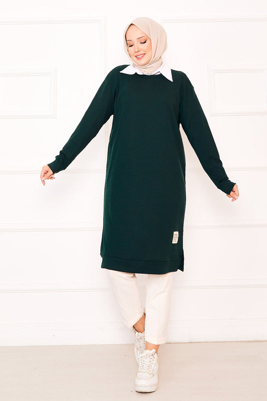 Ribbed Tunic with Emblem Detail in Emerald