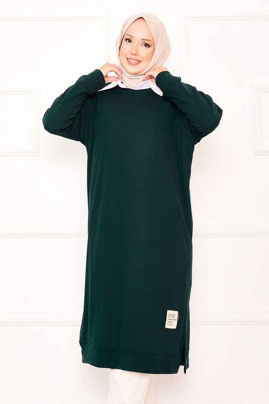 Ribbed Tunic with Emblem Detail in Emerald