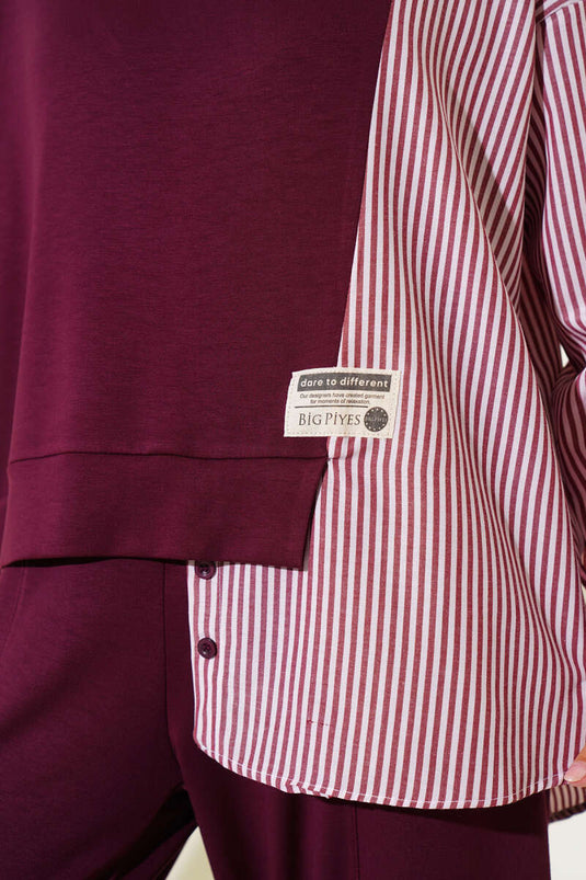 Costume deux pièces rayé et garni d'emblème bordeaux