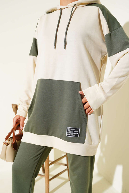 بدلة Emblem مزدوجة الخيط مع غطاء رأس من قطعتين باللون الكاكي