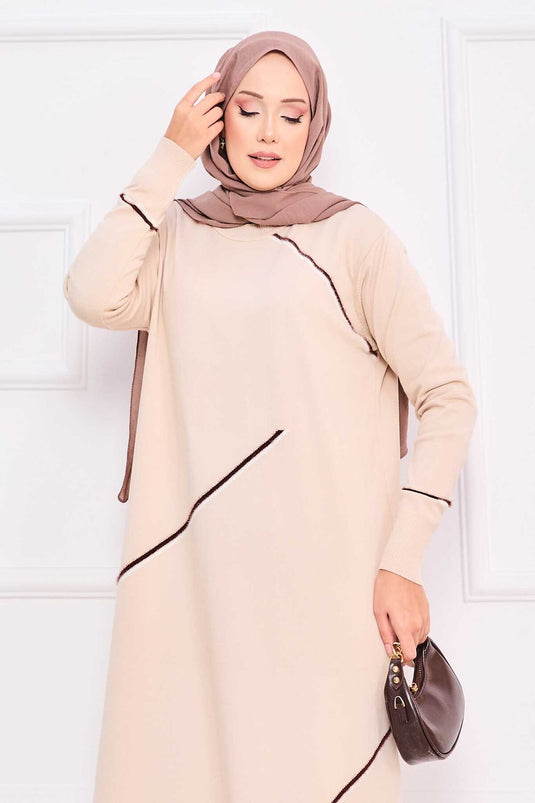 Robe hijab en maille beige à rayures asymétriques