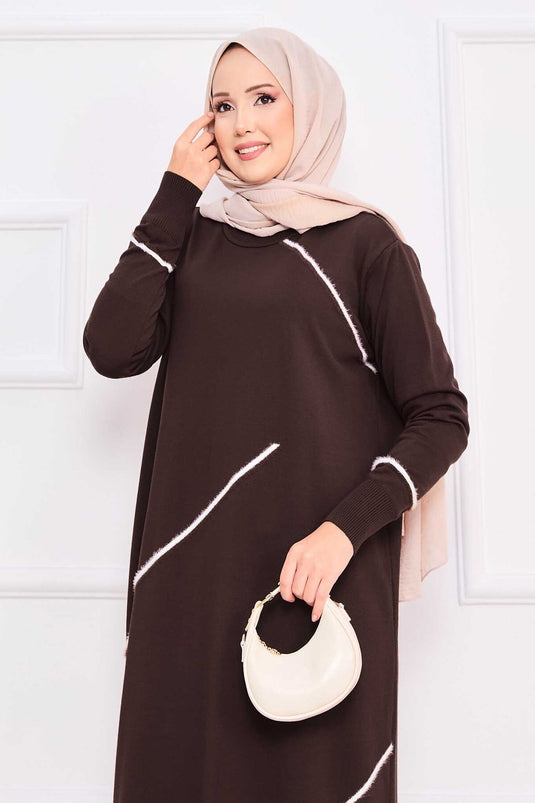 Robe hijab en maille marron à rayures asymétriques