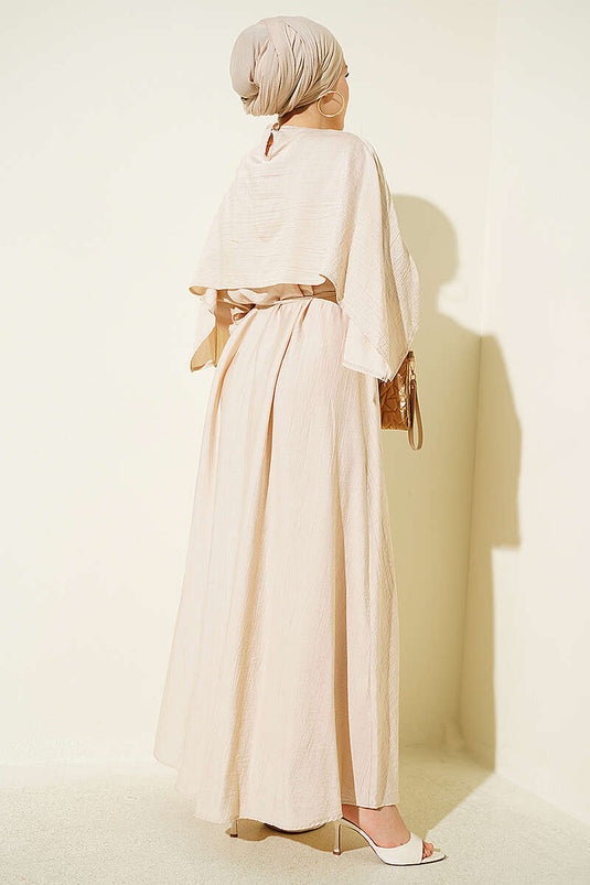 Vestido Beige Asimétrico Con Detalles En Los Hombros
