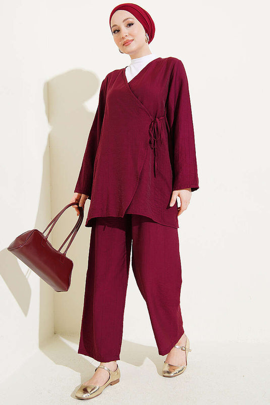 Ensemble double asymétrique avec cordon latéral bordeaux