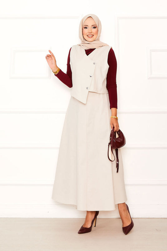 Tailleur jupe deux pièces asymétrique en gabardine crème