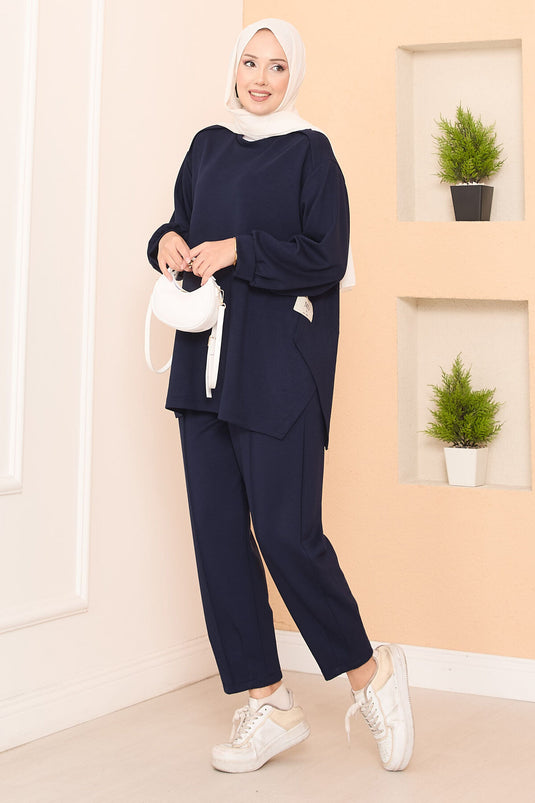 Asymmetrical Slit Emblem Detailed Oyşo Two-Piece Set Navy