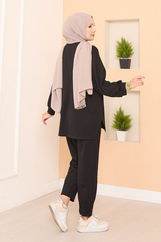 Asymmetric Slit Emblem Detailed Oyşo Two-Piece Set Black