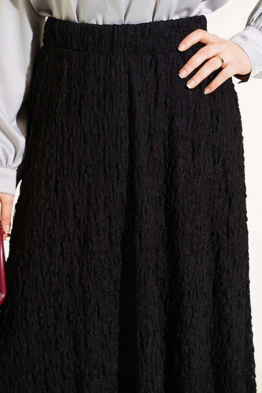 Astarlı Dantelli Etek Siyah