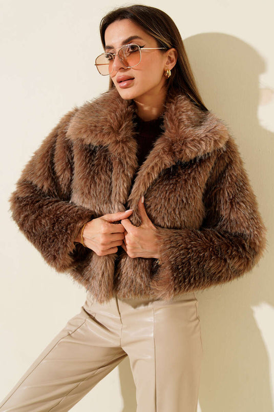 Astarlı Kruvaze Yaka Kürk Mont Latte