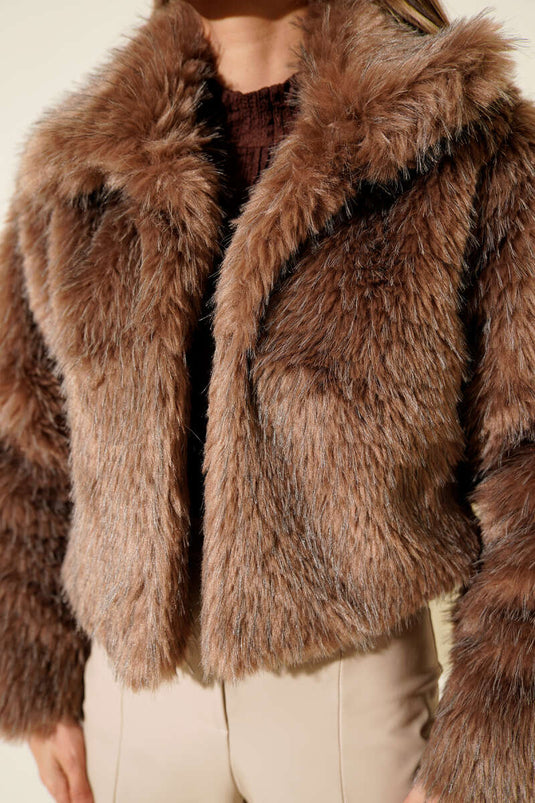 Astarlı Kruvaze Yaka Kürk Mont Latte