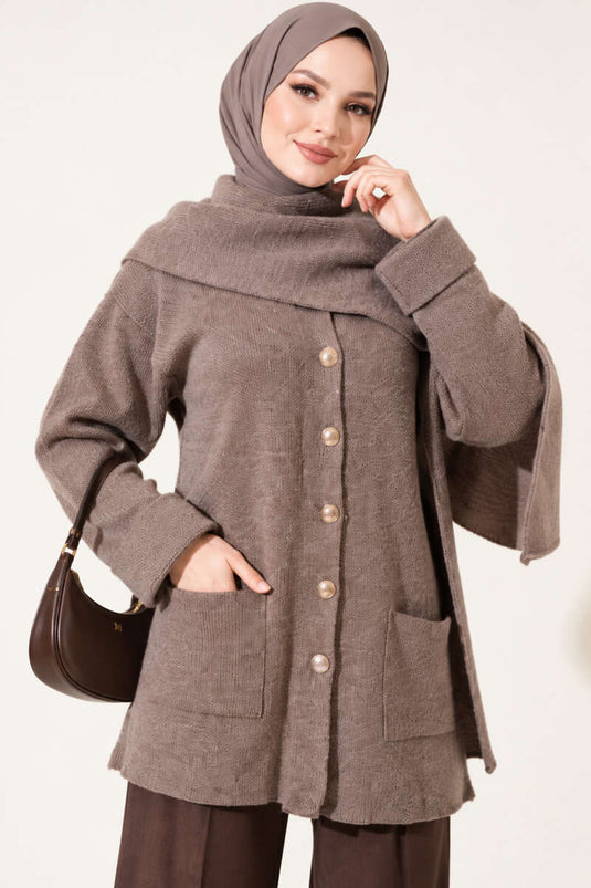 Cardigan In Maglia Con Bottoni E Cintura In Visone