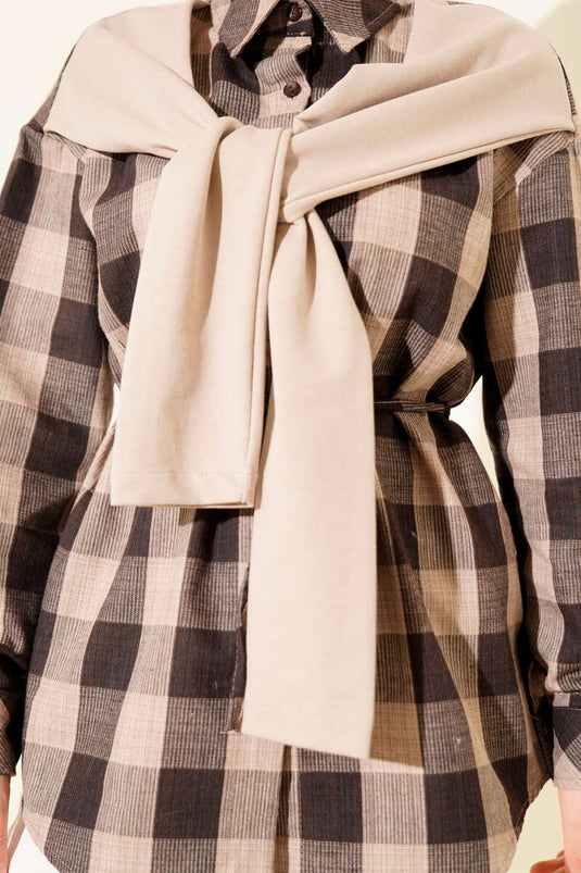 Chemise à carreaux avec détails en écharpe beige
