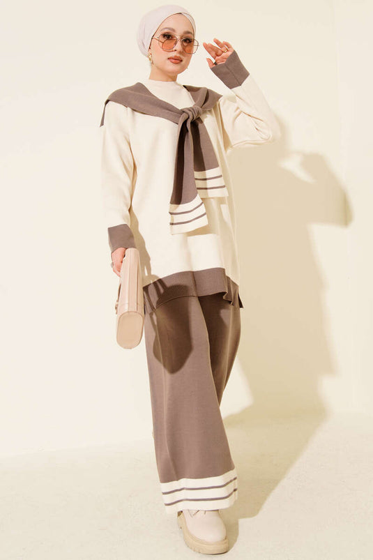 Zweiteiliges Strickset mit Schal und Streifenmuster, Farbe Nerz