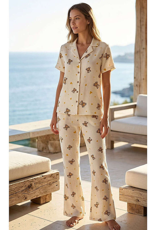 Ayıcıklı Gömlek Yaka Müslin Kısa Kollu Pijama Takımı Bej