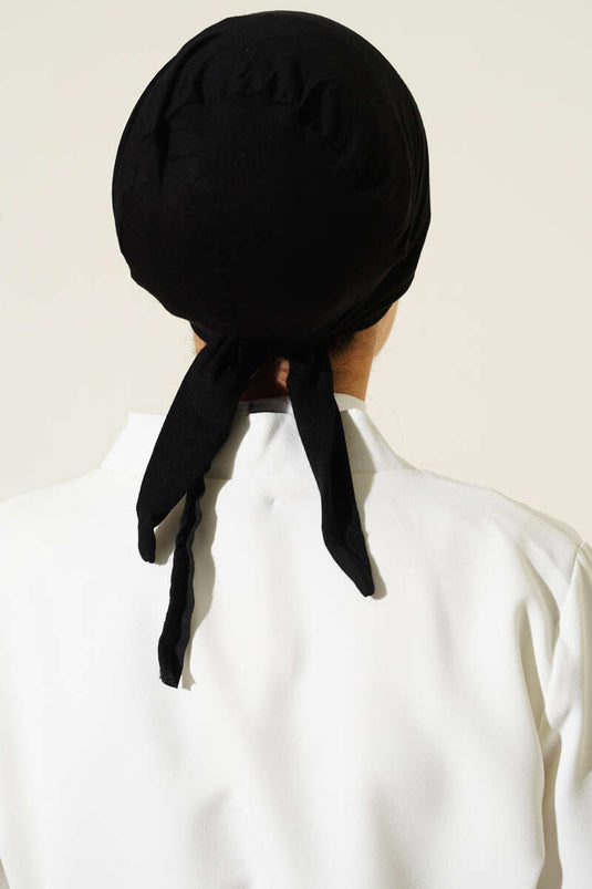 قبعة من الفسكوز برباط، سوداء