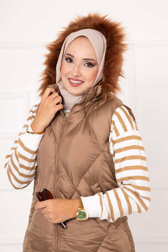 سترة حشو بنمط الماس باللون البني