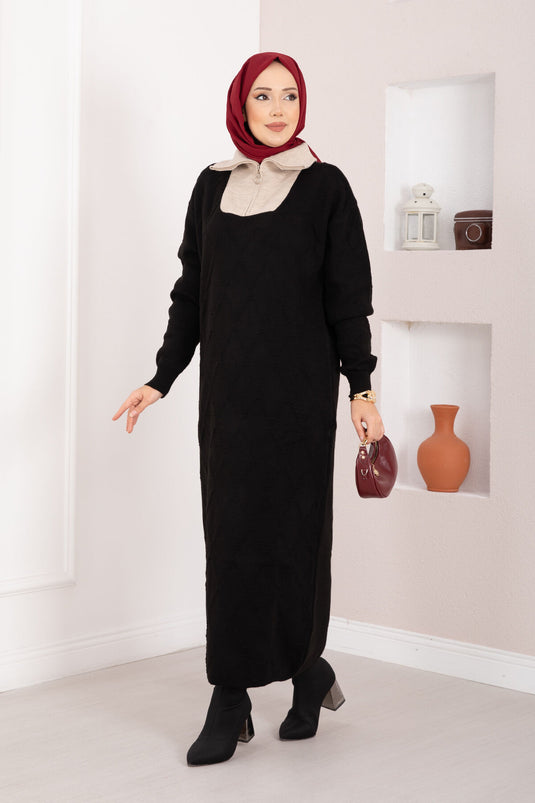 Robe en maille noire à motif baklava et bordures couleur pierre