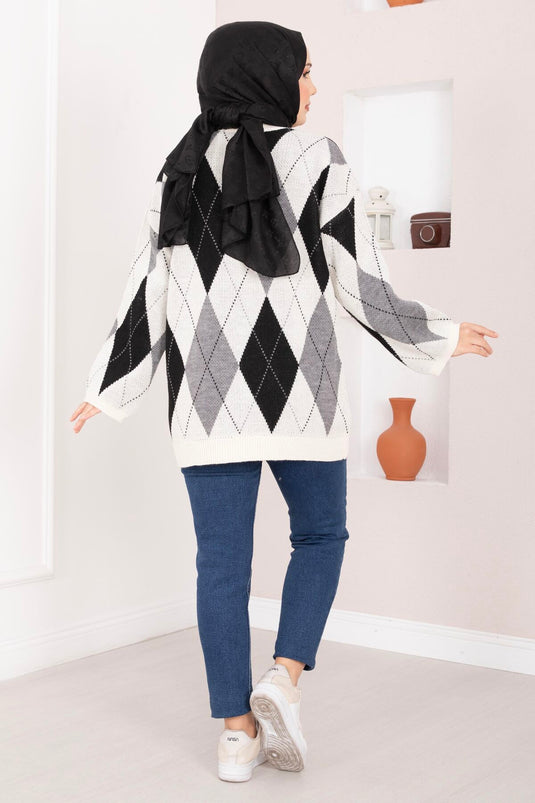 Baklava Pattern Oversize Knit Sweater Ecru