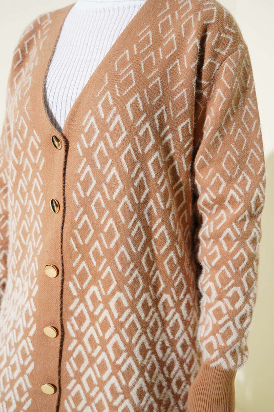 Diamond Pattern Bearded Buttoned Knit Cardigan Latte