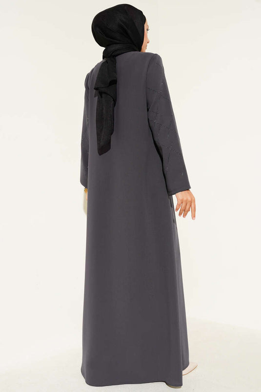 Abaya à fermeture éclair ornée de motifs baklava, couleur gris fumé