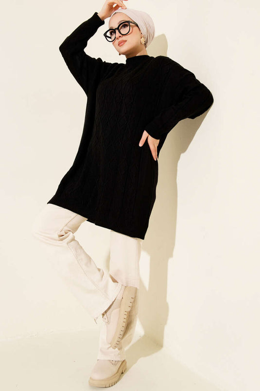 تونيك صوفي فضفاض منقوش بالباكلوفا باللون الأسود