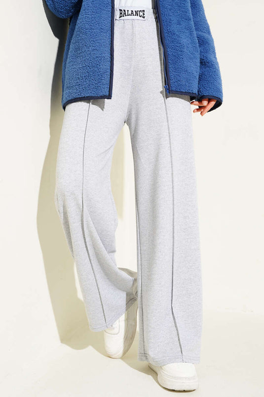 بنطلون Balance المطرز ذو الخصر المرن باللون الرمادي