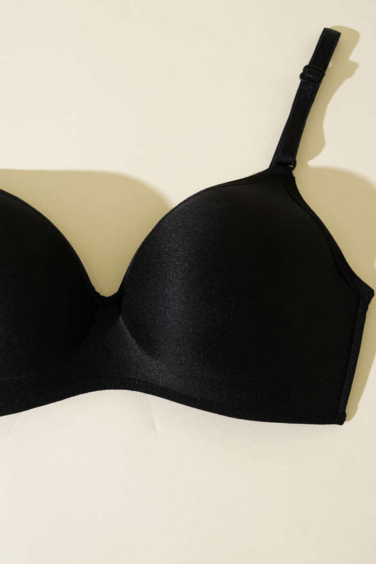 حمالة صدر لاسلكية باللون الأسود