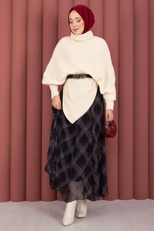 Pull en tricot asymétrique à col marin écru