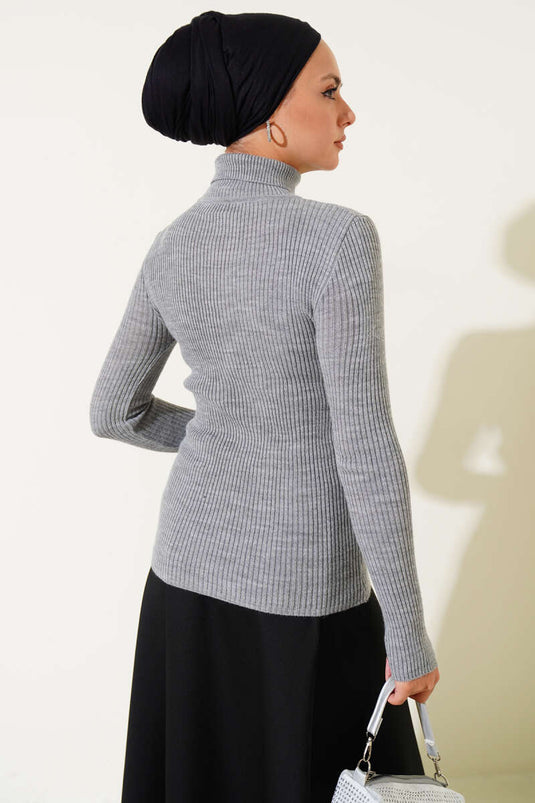 Turtleneck Finger-Tucked Knit Sweater Gray