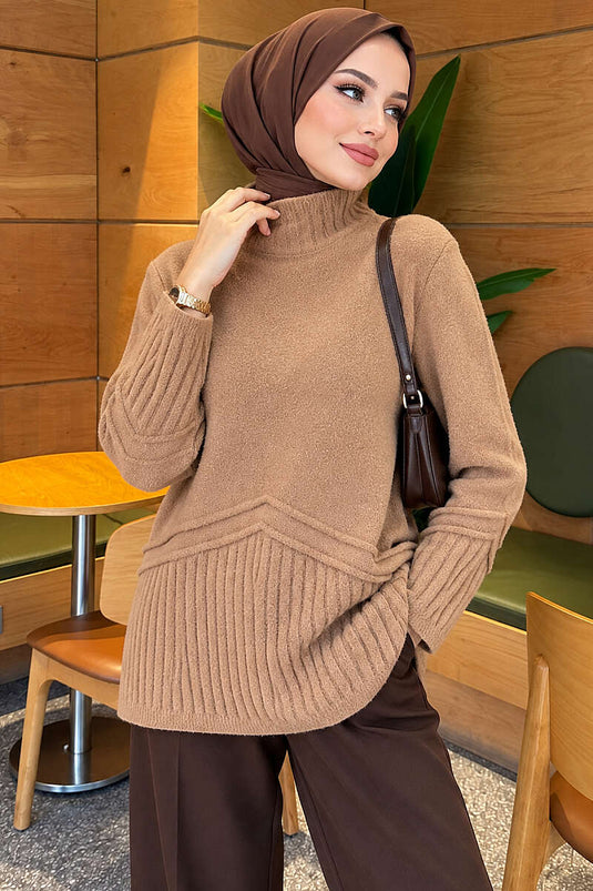 Tunique En Maille À Col Bateau Et Barbe Couleur Latte