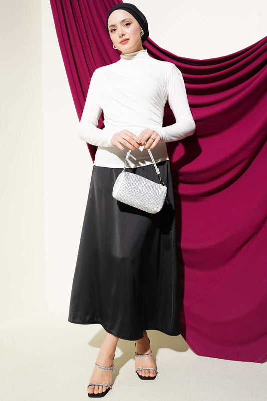 Blouse Sandy à col roulé avec fronces latérales, blanche