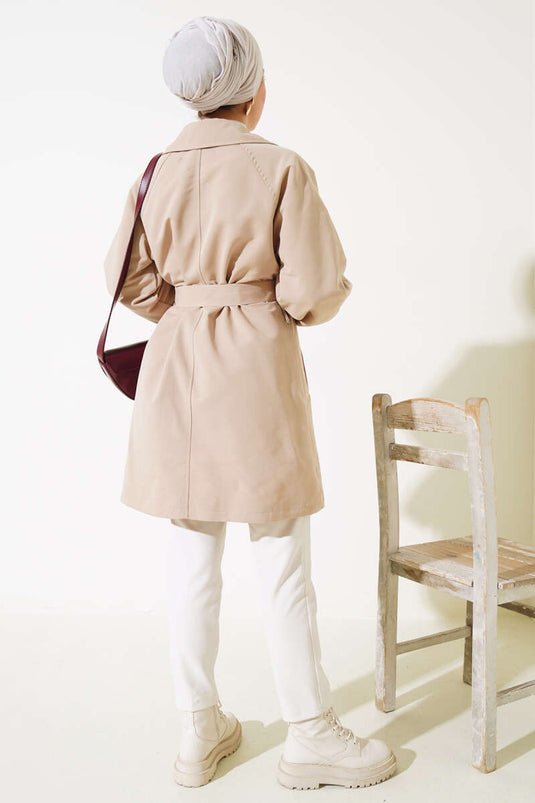 Korte trenchcoat met ballonmouwen en riem, beige
